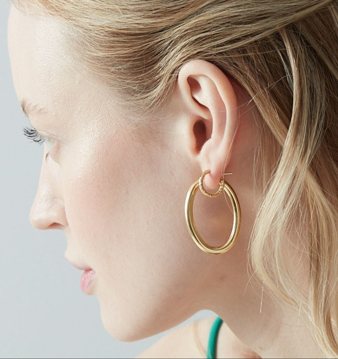 Everyday Oval Gold Hoop Earrings