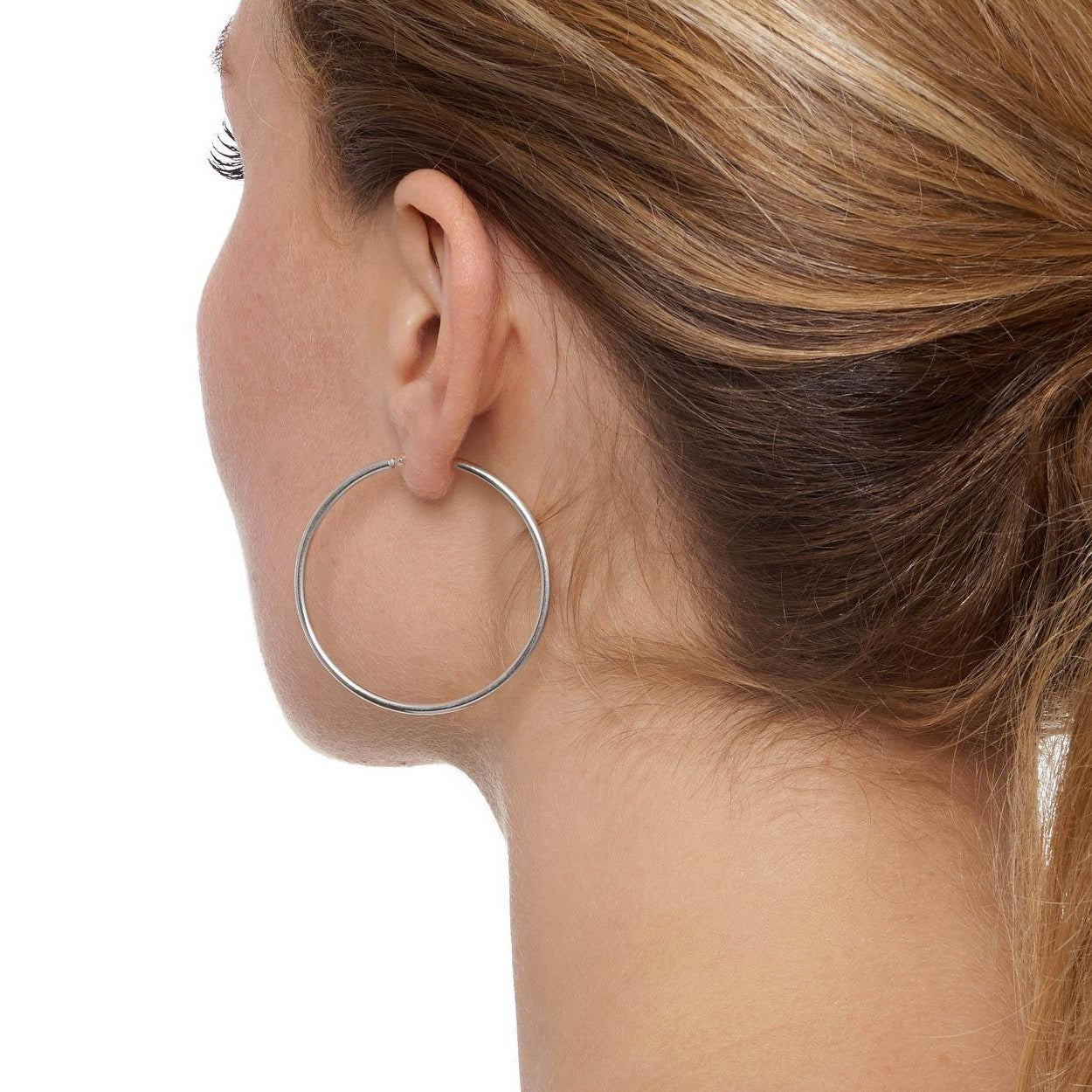 Medium Shiny Luxury Silver Classic Hoops