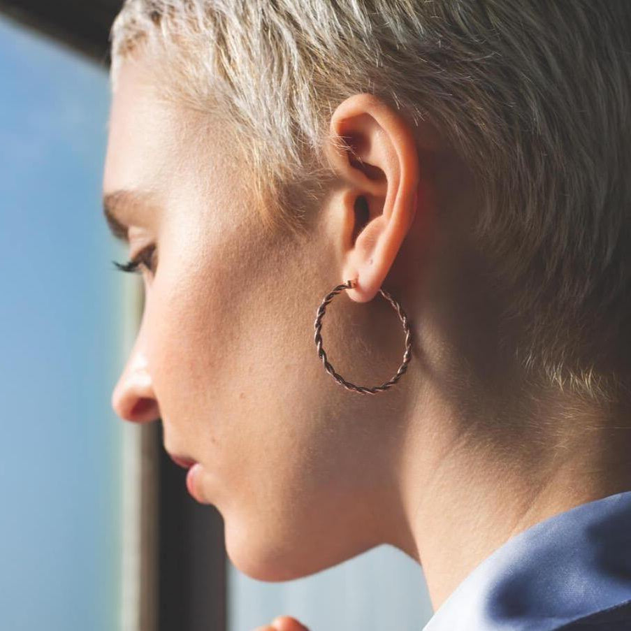 Twist Small Gold Hoop Earrings